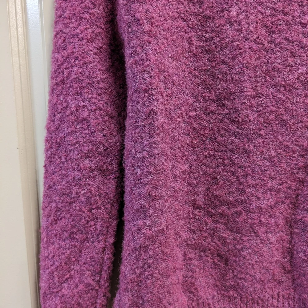 Sonoma Pullover Nubby Sweater- size medium